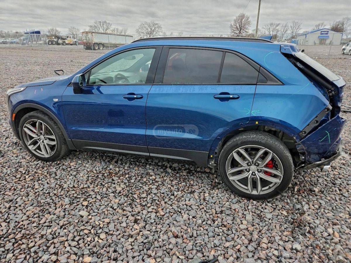 Cadillac XT4 2019 — photo 2