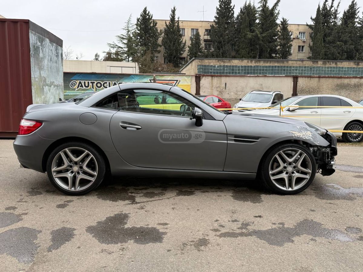Mercedes-Benz SLK 250 2012 — photo 2