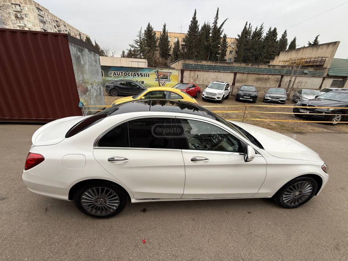 Mercedes-Benz C 300 2014 — photo 2