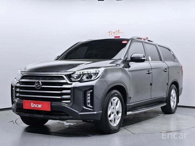 Ssangyong Rexton 2021 — photo 2