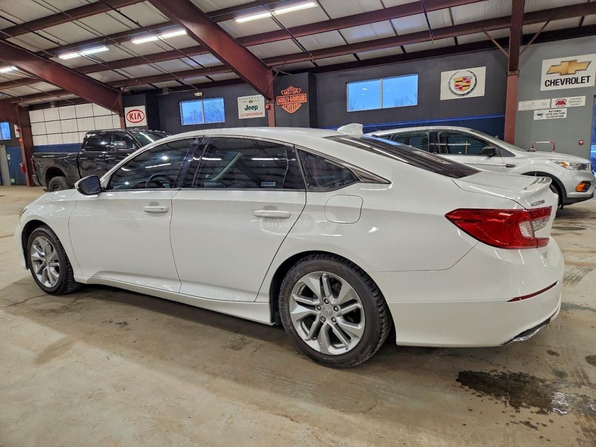 Honda Accord 2019 — photo 2
