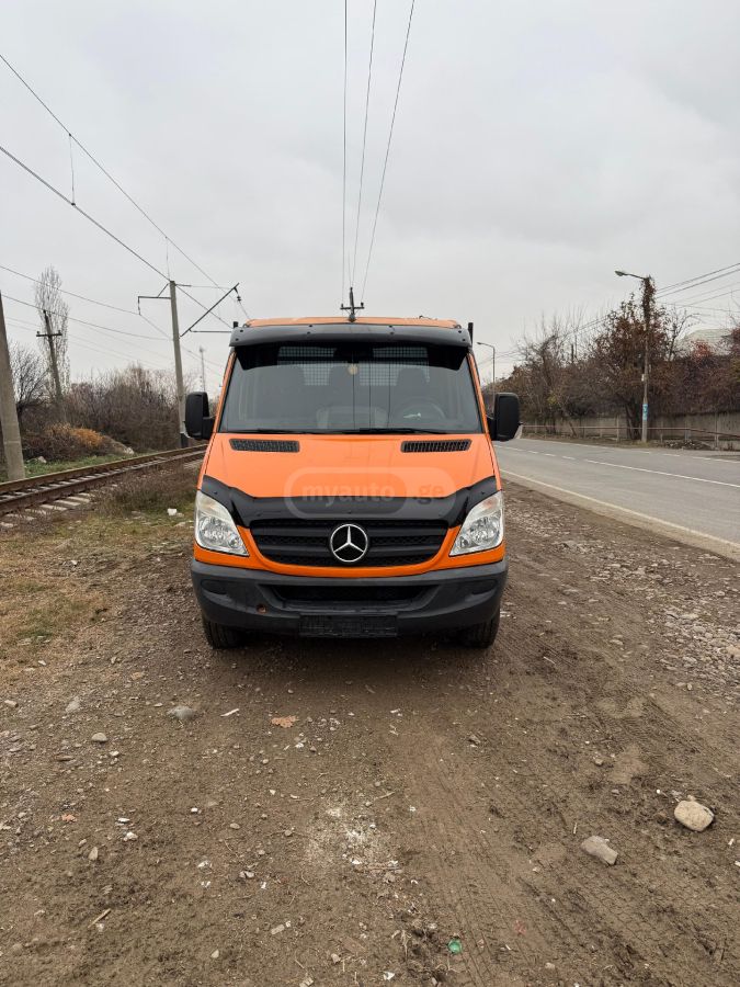 Mercedes-Benz Sprinter 2009 — photo 2