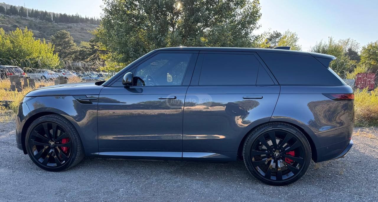 Land Rover Range Rover Sport 2023 — photo 2