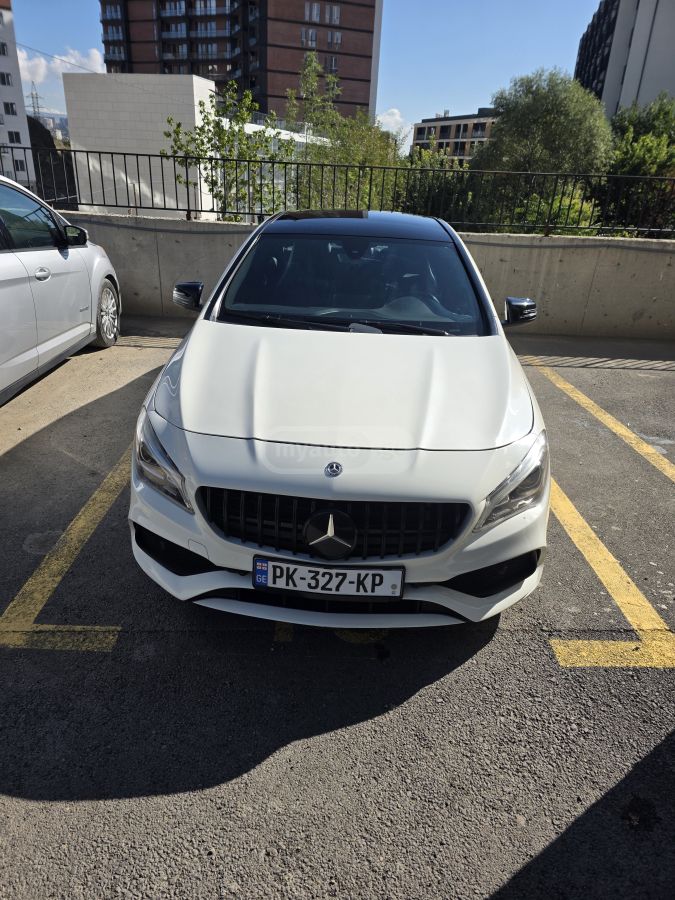 Mercedes-Benz CLA 250 2018 — photo 2