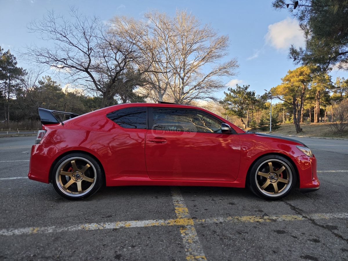 Scion tC 2014 — photo 2