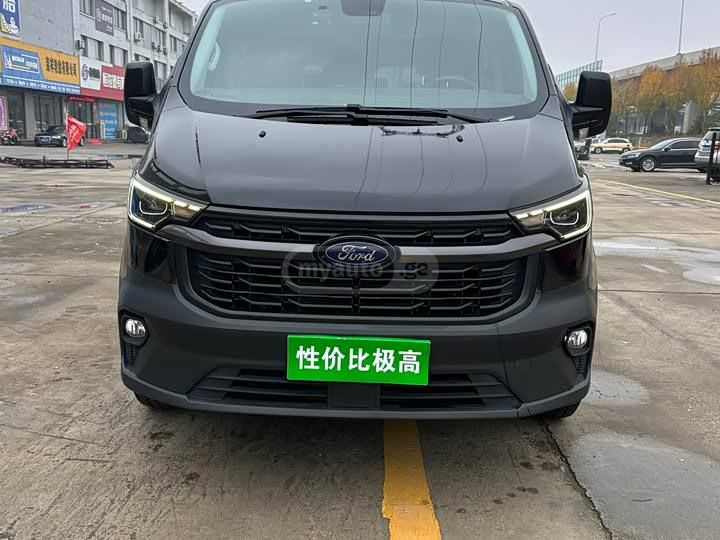 Ford Transit 2023 — photo 2