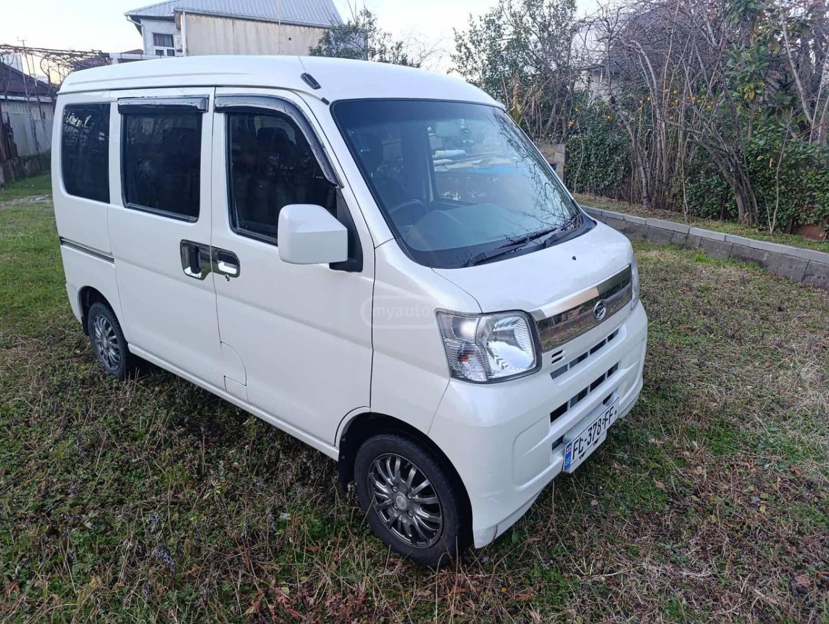 Daihatsu hijet cargo 2015 — photo 2