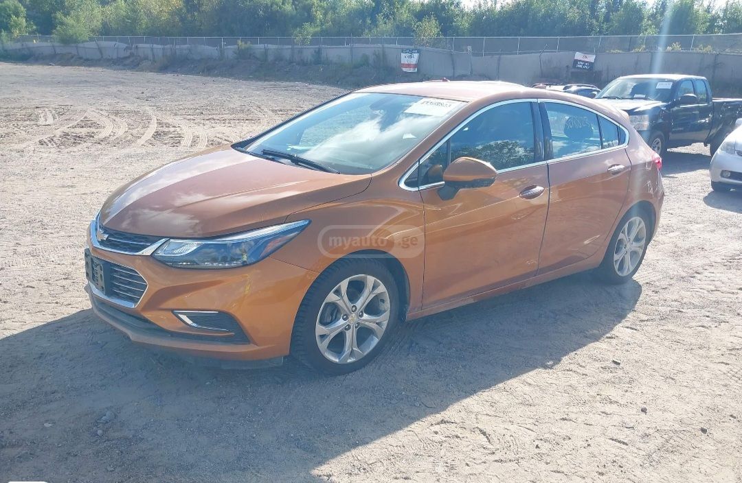 Chevrolet Cruze 2017 — photo 2
