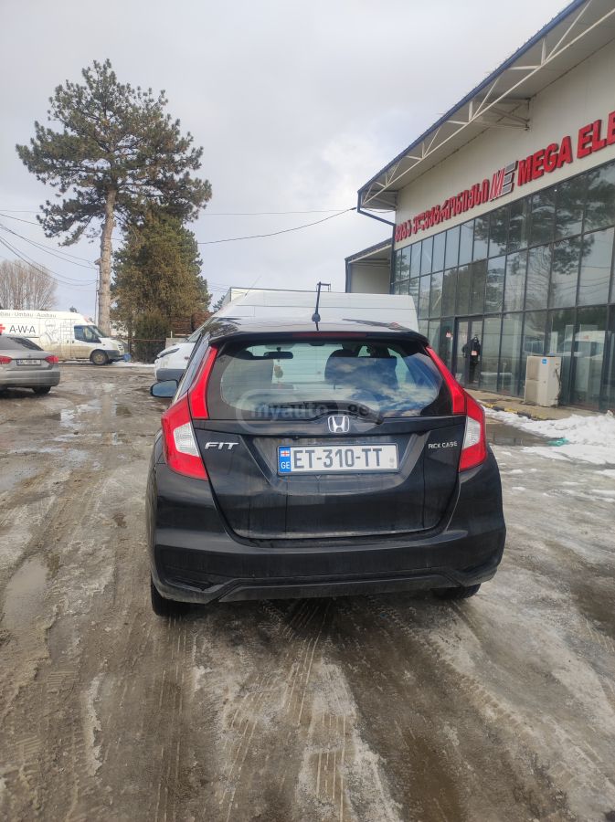 Honda FIT 2020 — photo 2