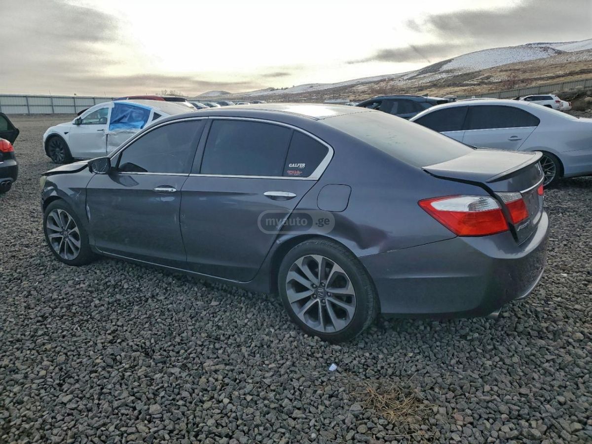Honda Accord 2015 — photo 2