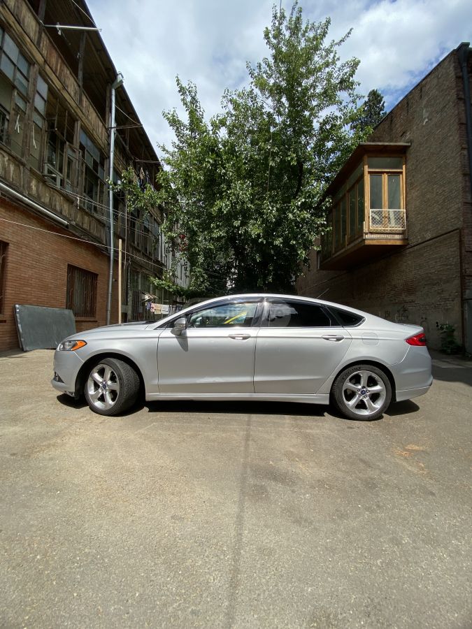 Ford Fusion 2016 — photo 2