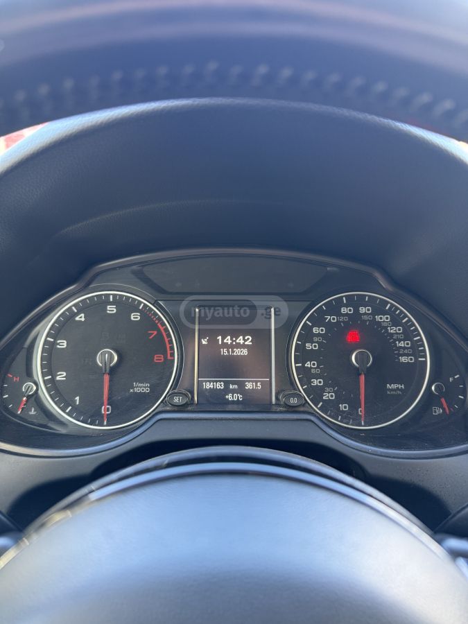 Audi Q5 2015 — photo 2
