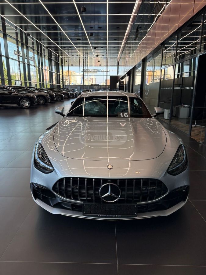Mercedes-Benz AMG GT S 2025 — photo 2