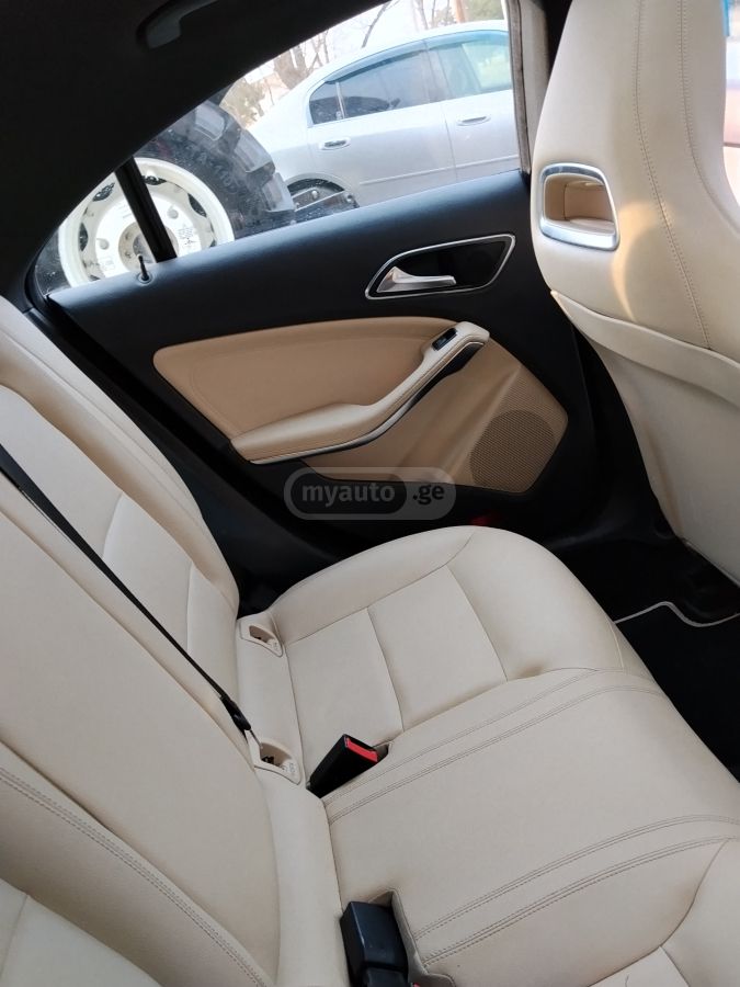 Mercedes-Benz CLA 250 2014 — photo 2