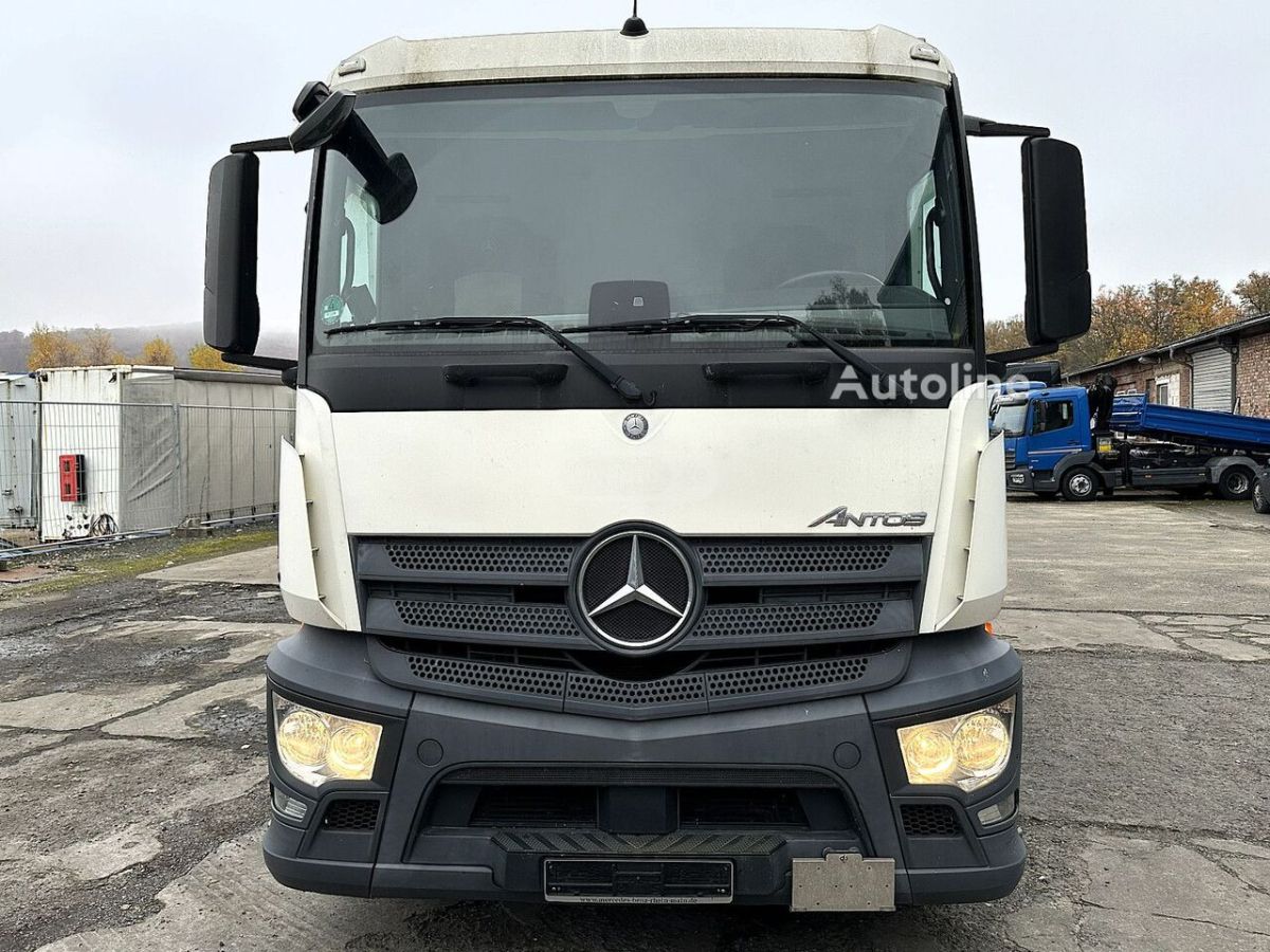 Mercedes-Benz Antos 2017 — photo 2
