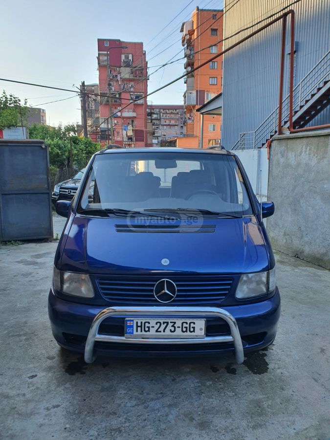 Mercedes-Benz V 200