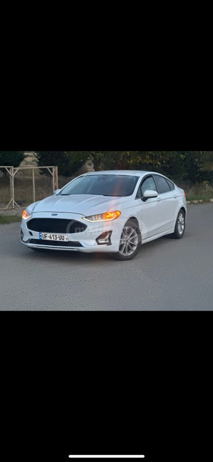 Ford Fusion 2019 — photo 2