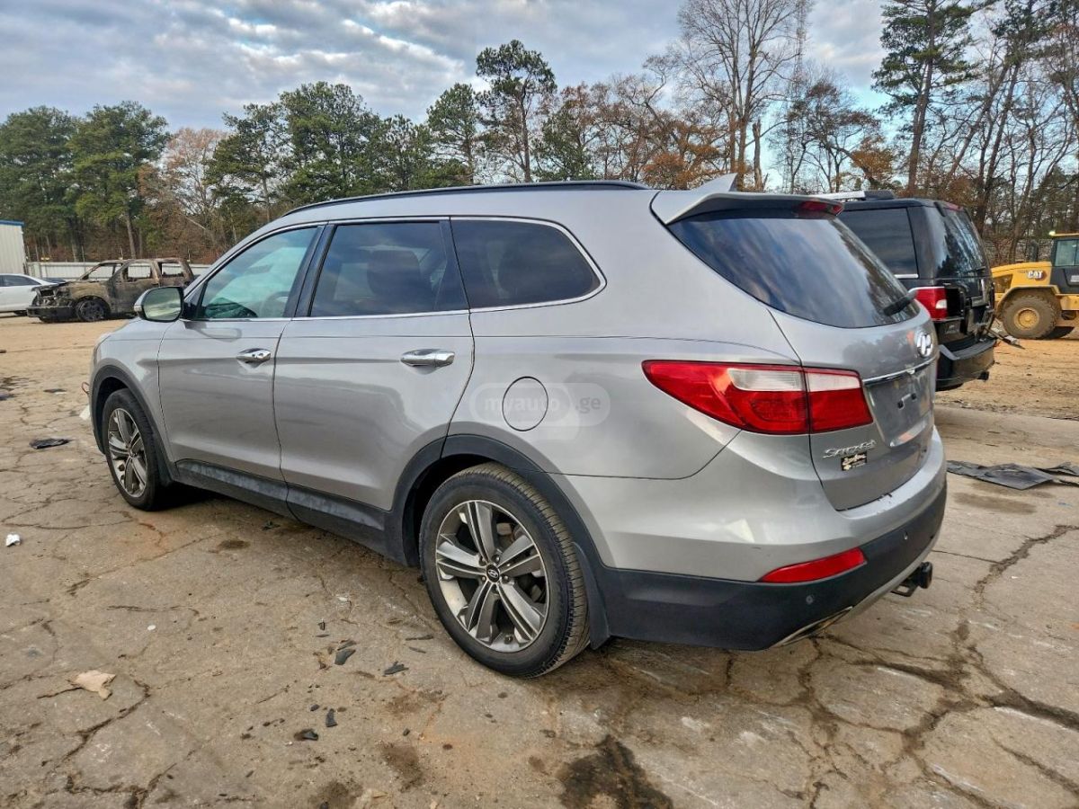 Hyundai Santa FE 2015 — photo 2