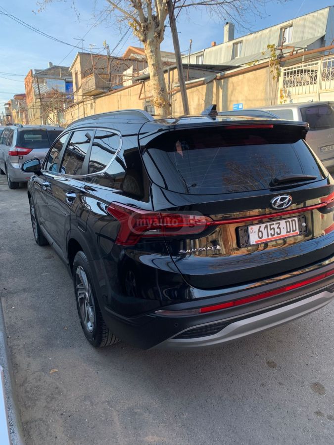 Hyundai Santa FE 2021 — photo 2
