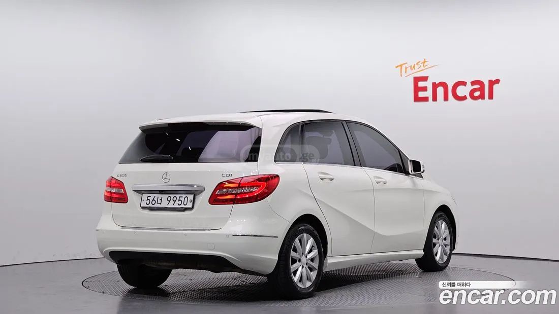 Mercedes-Benz B Electric Drive 2014 — photo 2