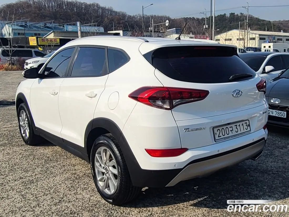 Hyundai Tucson 2017 — photo 2