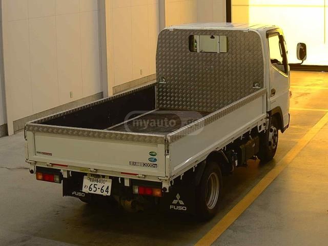 Mitsubishi Canter 2020 — photo 2