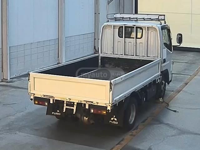 Mitsubishi Canter 2019 — photo 2