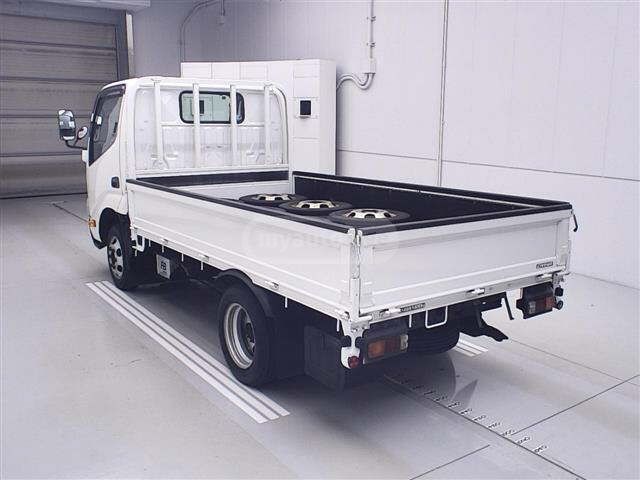 Toyota Dyna Truck 2021 — photo 2