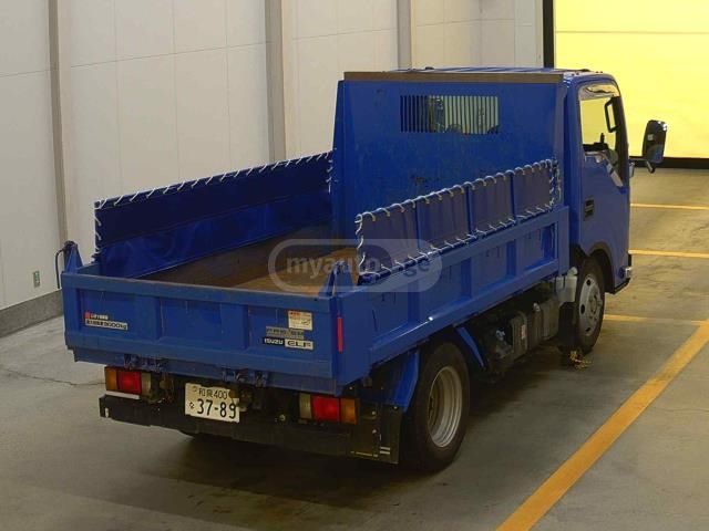 Isuzu Elf 2023 — photo 2