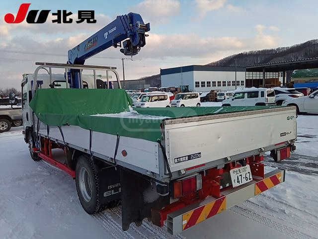 Isuzu Elf 2020 — photo 2