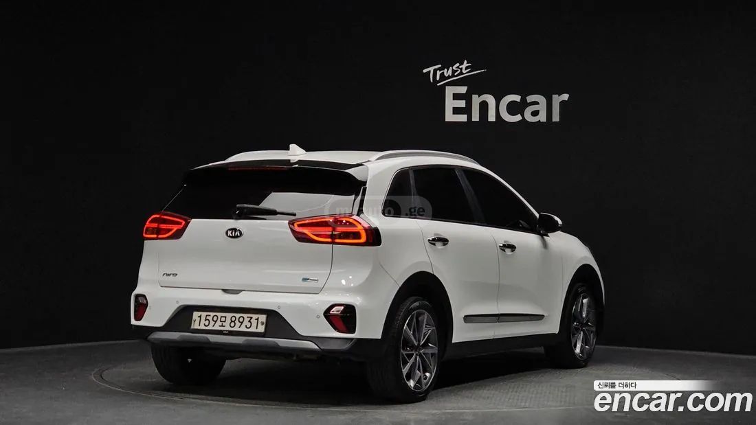 Kia Niro 2020 — photo 2