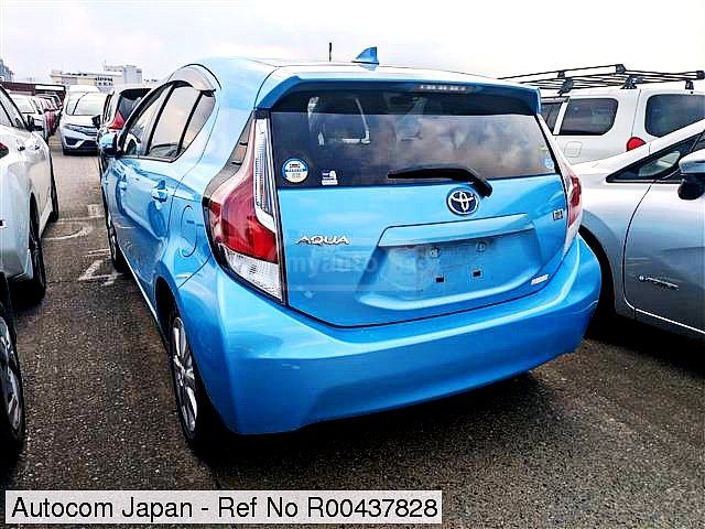 Toyota Aqua 2016 — photo 2