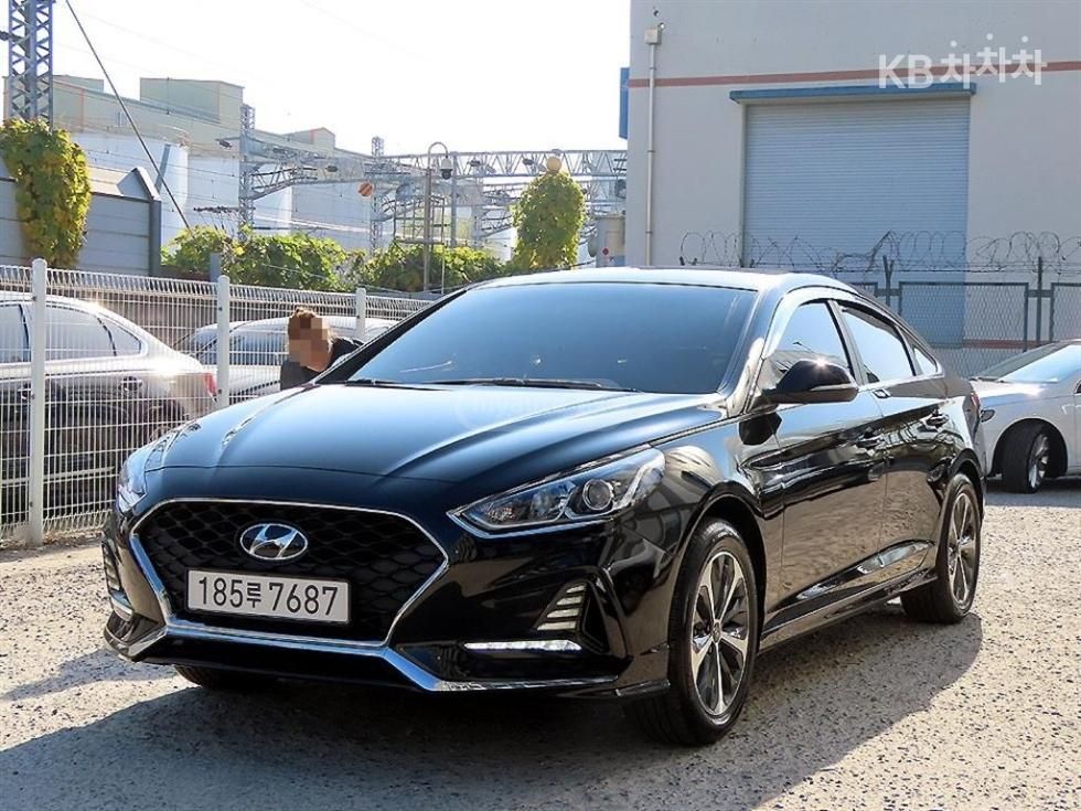 Hyundai Sonata 2018 — photo 2