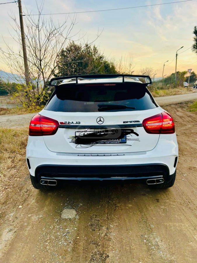 Mercedes-Benz GLA 250 2019 — photo 2