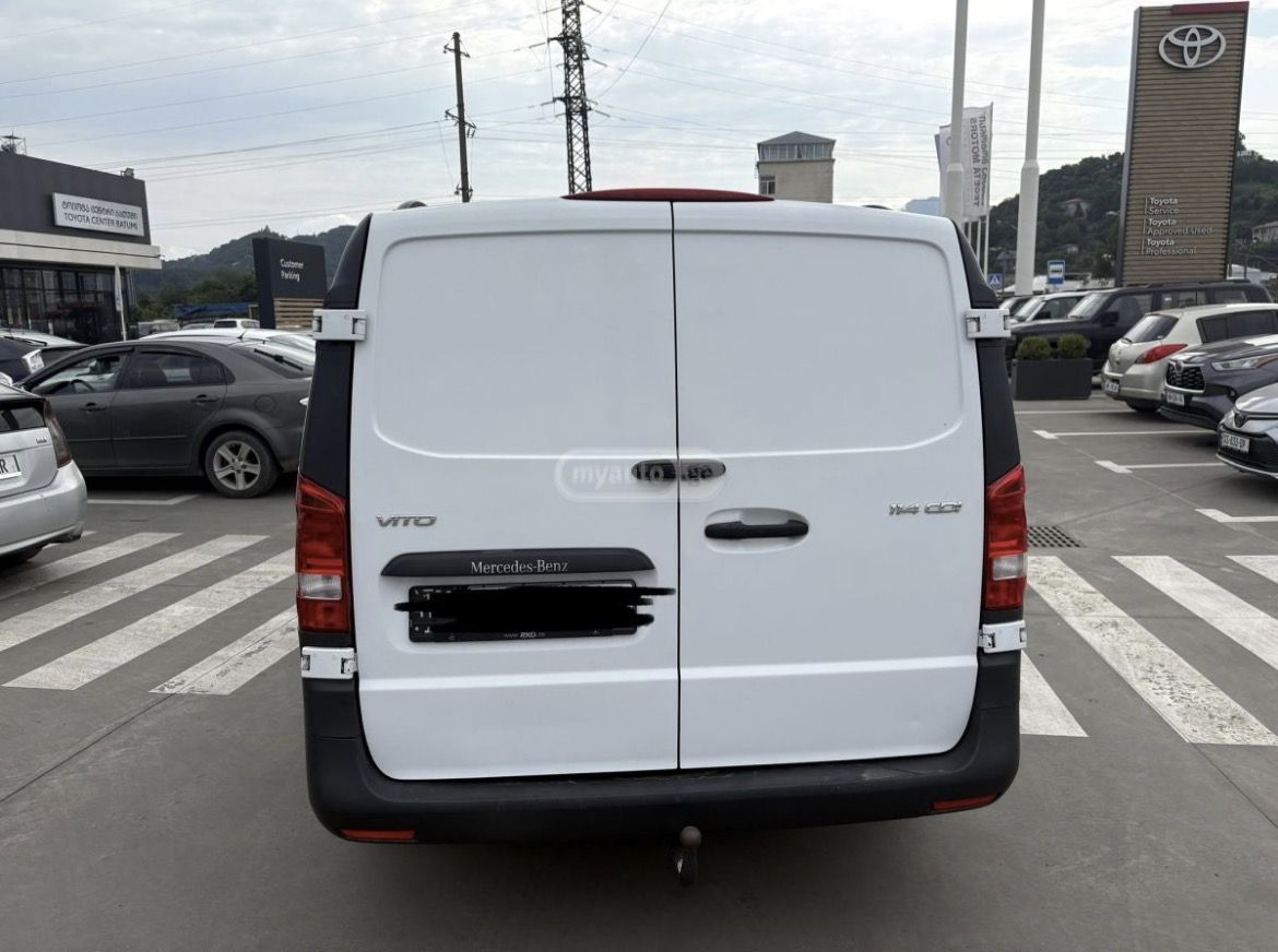 Mercedes-Benz Vito 2018 — photo 2