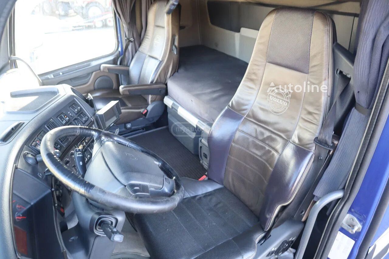 Volvo FH12 2013 — photo 2