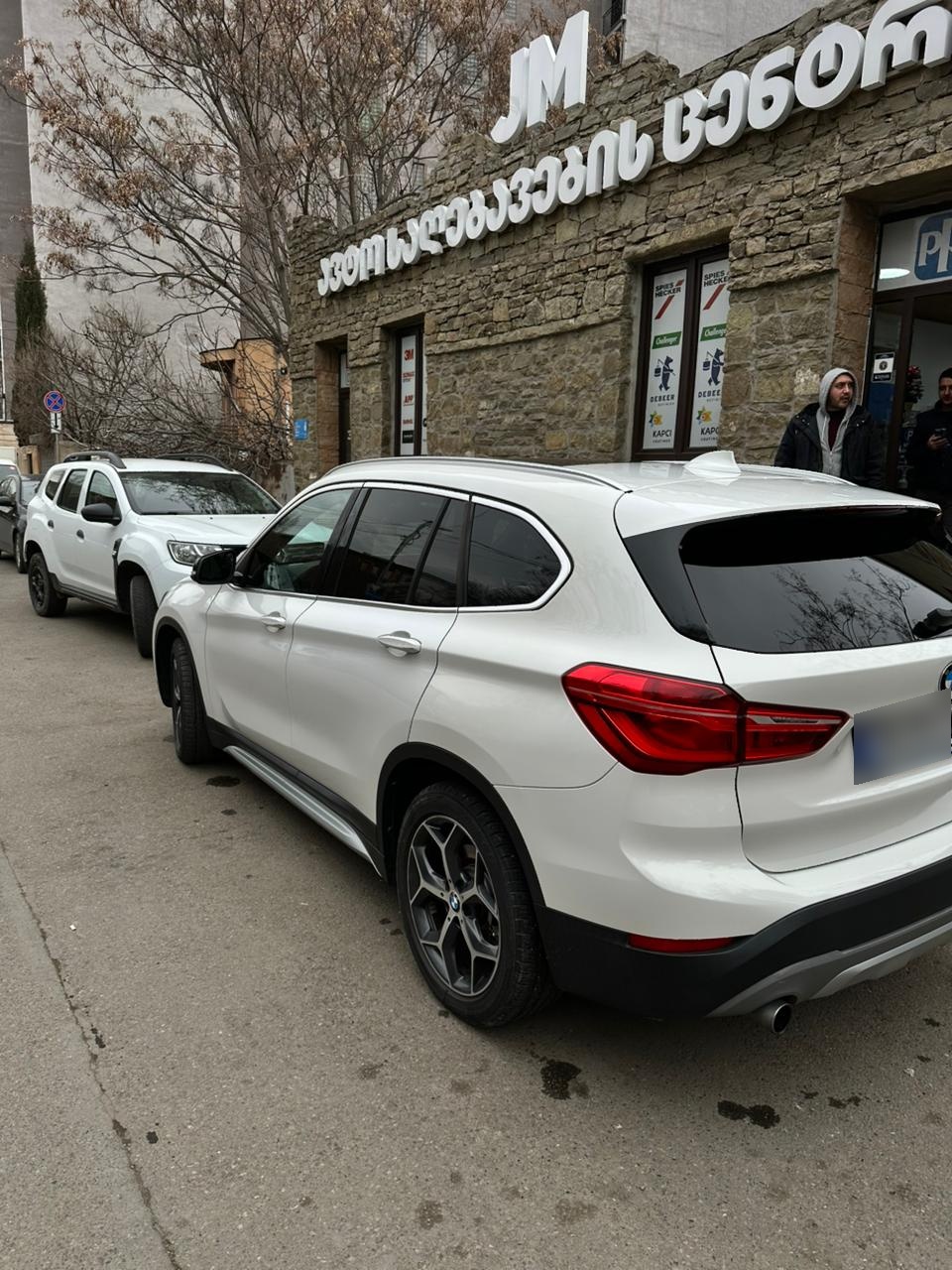 BMW X1 2016 — photo 2