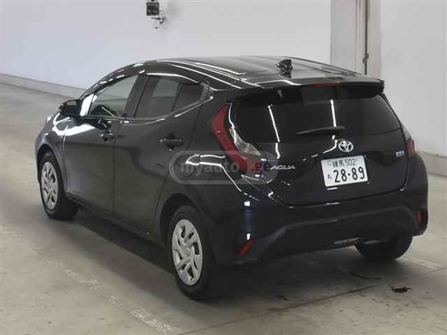 Toyota Aqua 2021 — photo 2