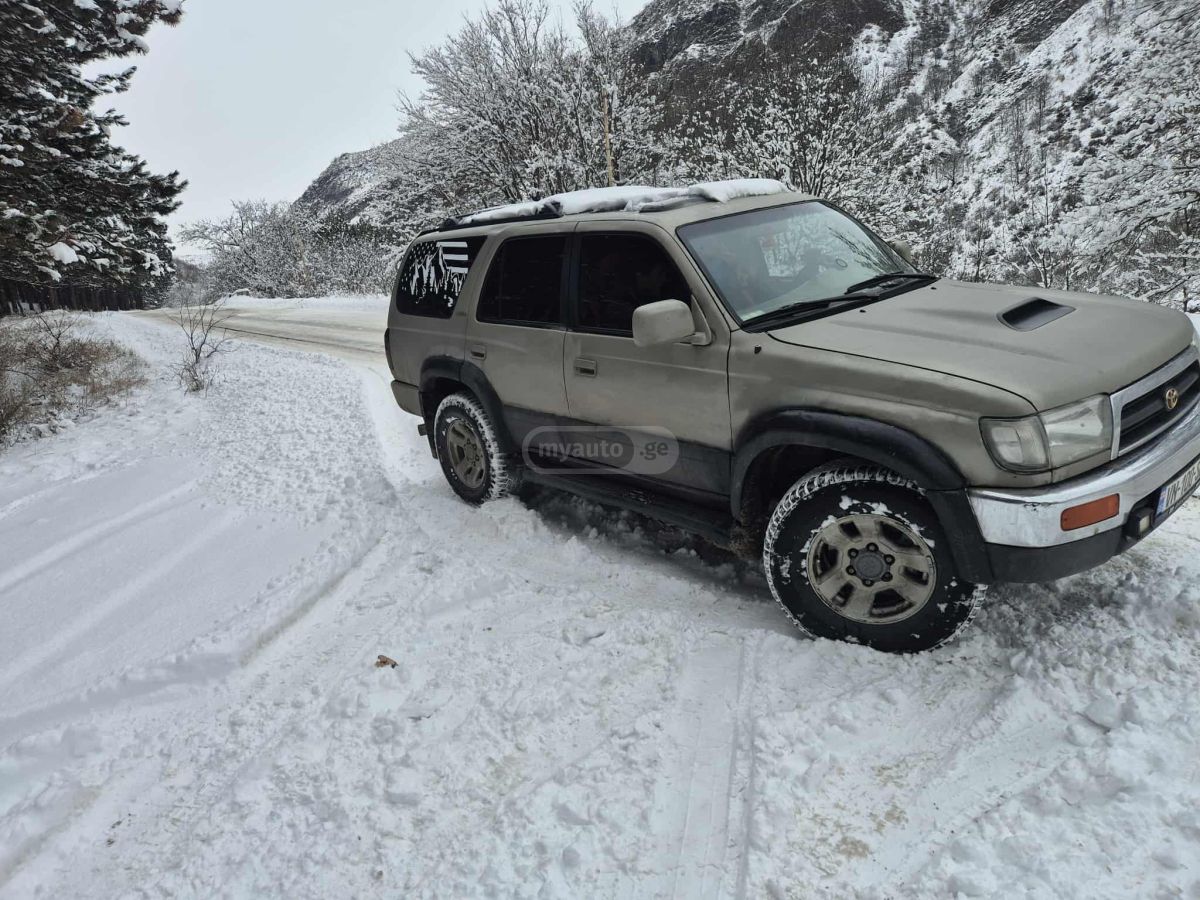 Toyota 4Runner 1997 — photo 2