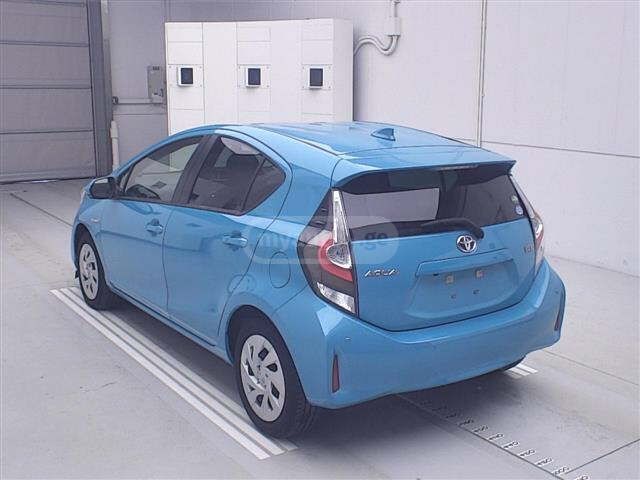 Toyota Aqua 2020 — photo 2