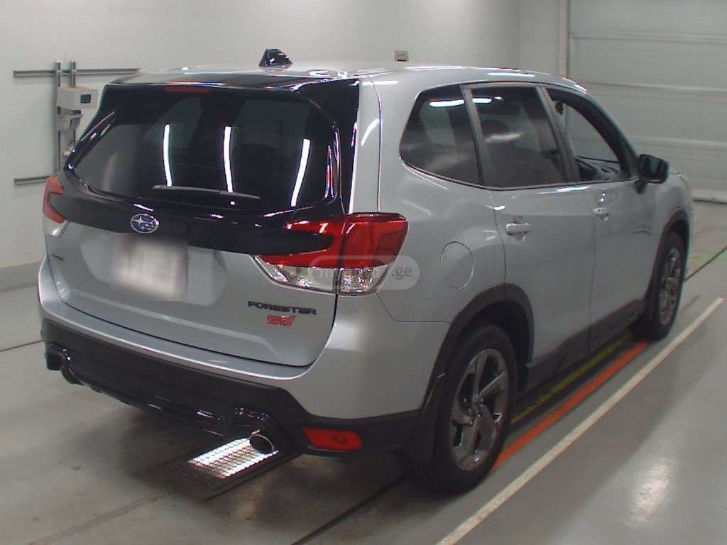 Subaru Forester 2023 — photo 2
