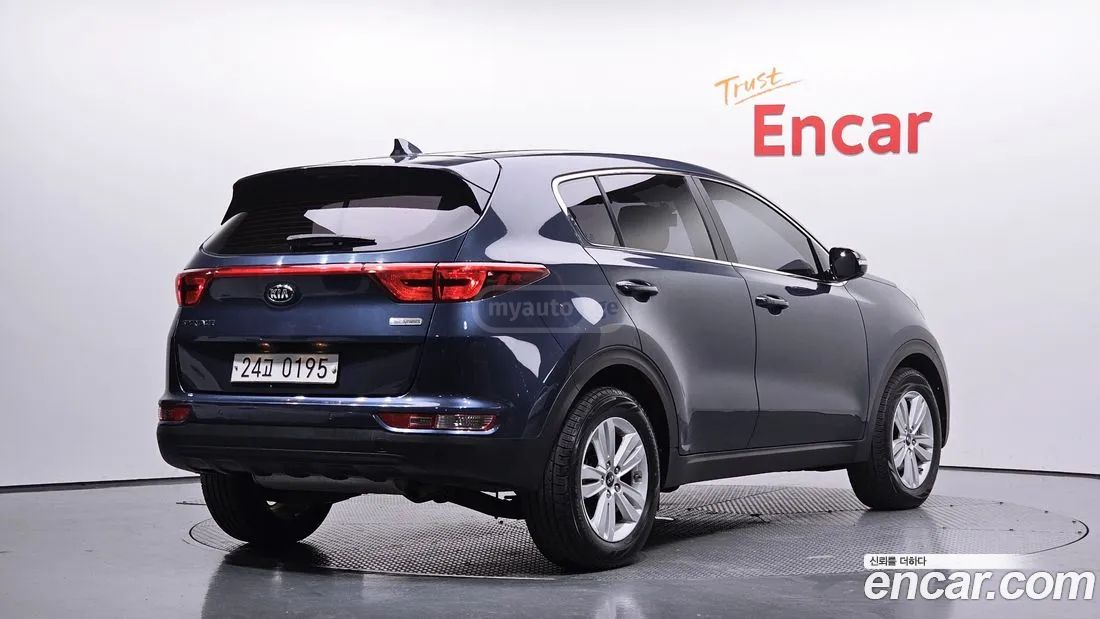 Kia Sportage 2017 — photo 2