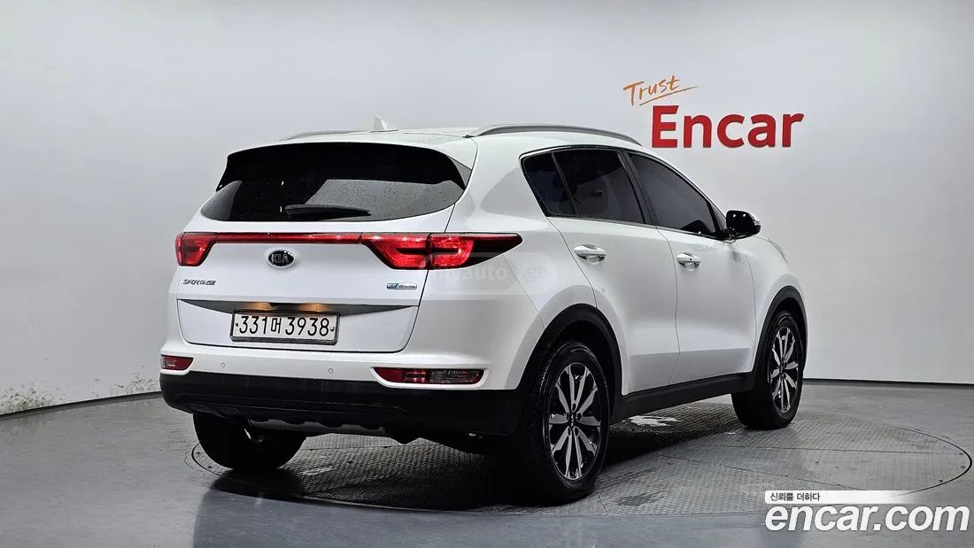 Kia Sportage 2017 — photo 2