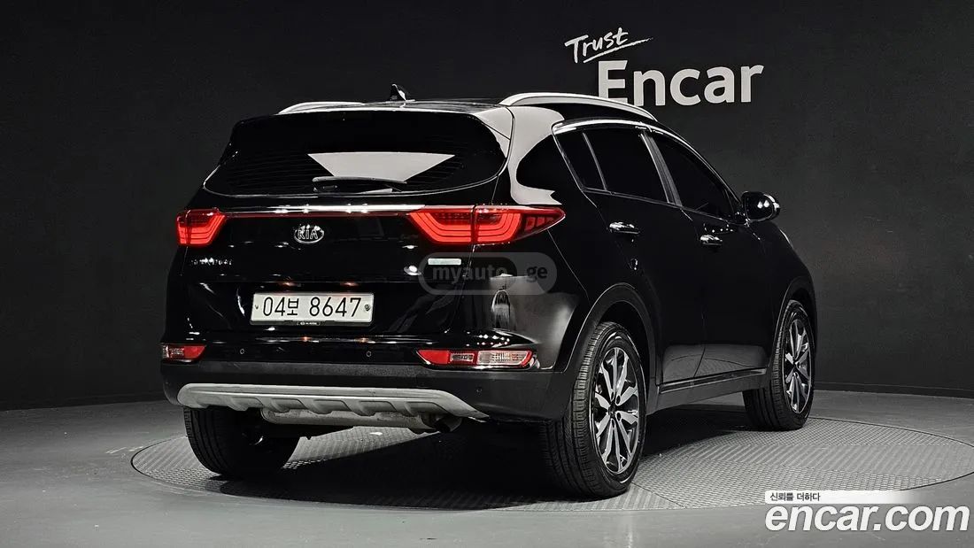 Kia Sportage 2018 — photo 2