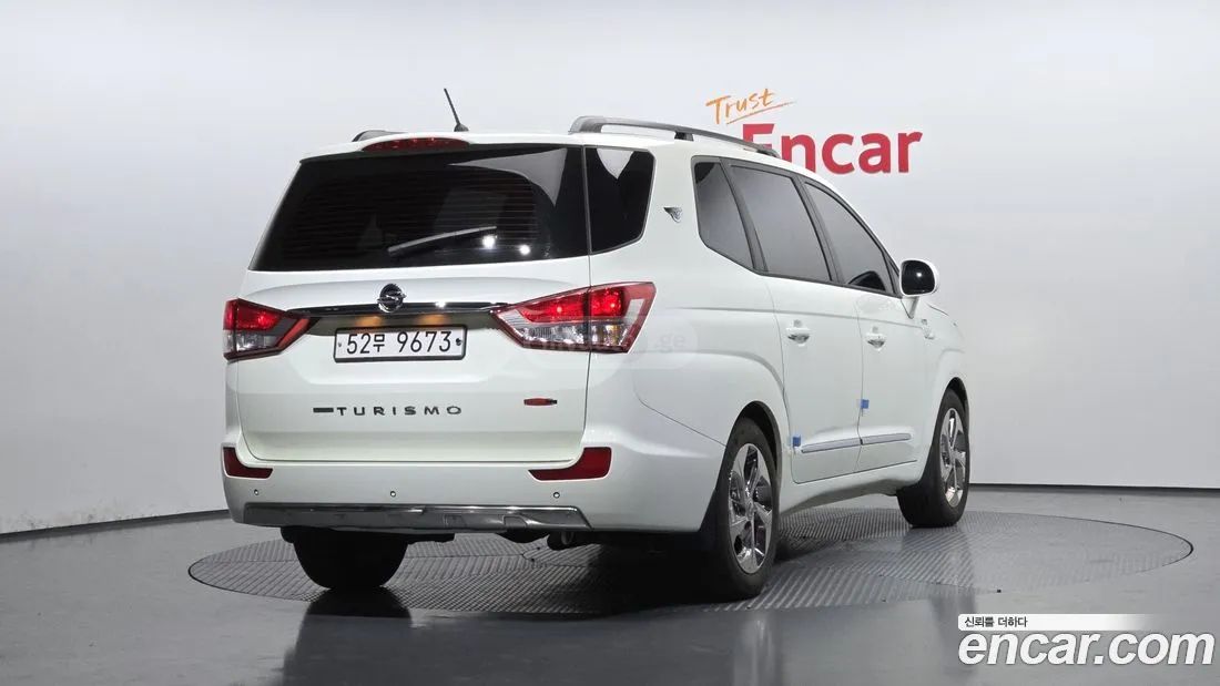 Ssangyong Korando 2018 — photo 2