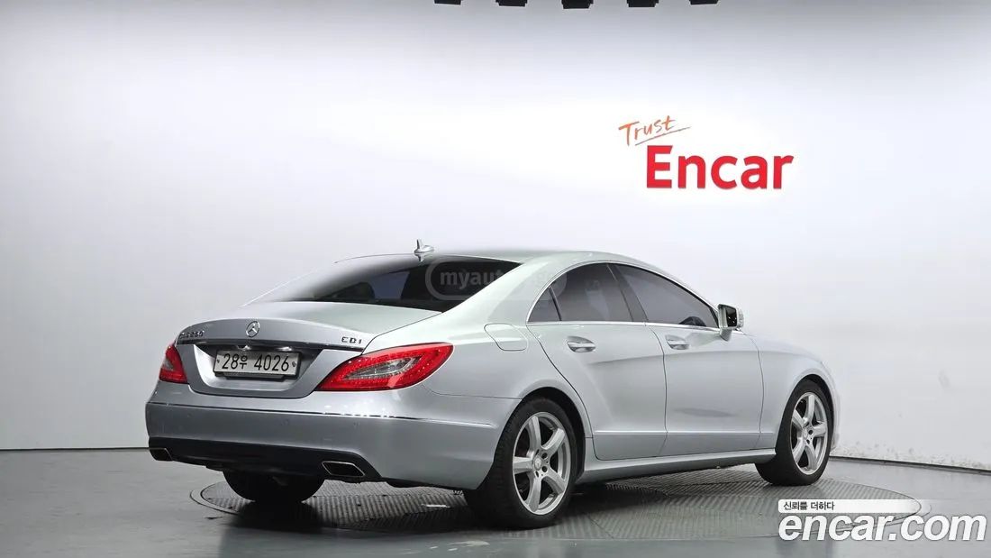 Mercedes-Benz CLS 63 AMG 2014 — photo 2