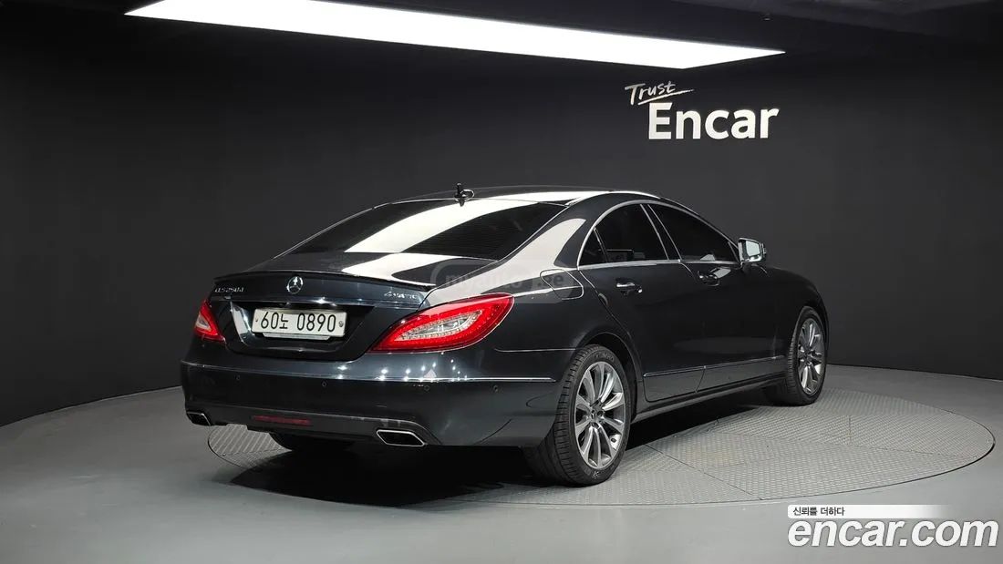 Mercedes-Benz CLS 63 AMG 2016 — photo 2
