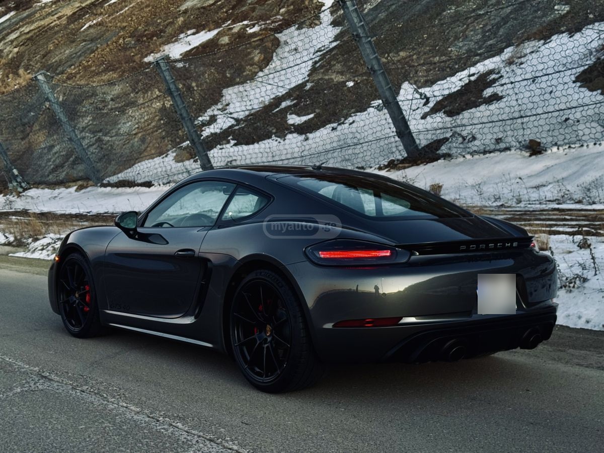 Porsche Cayman 2021 — photo 2