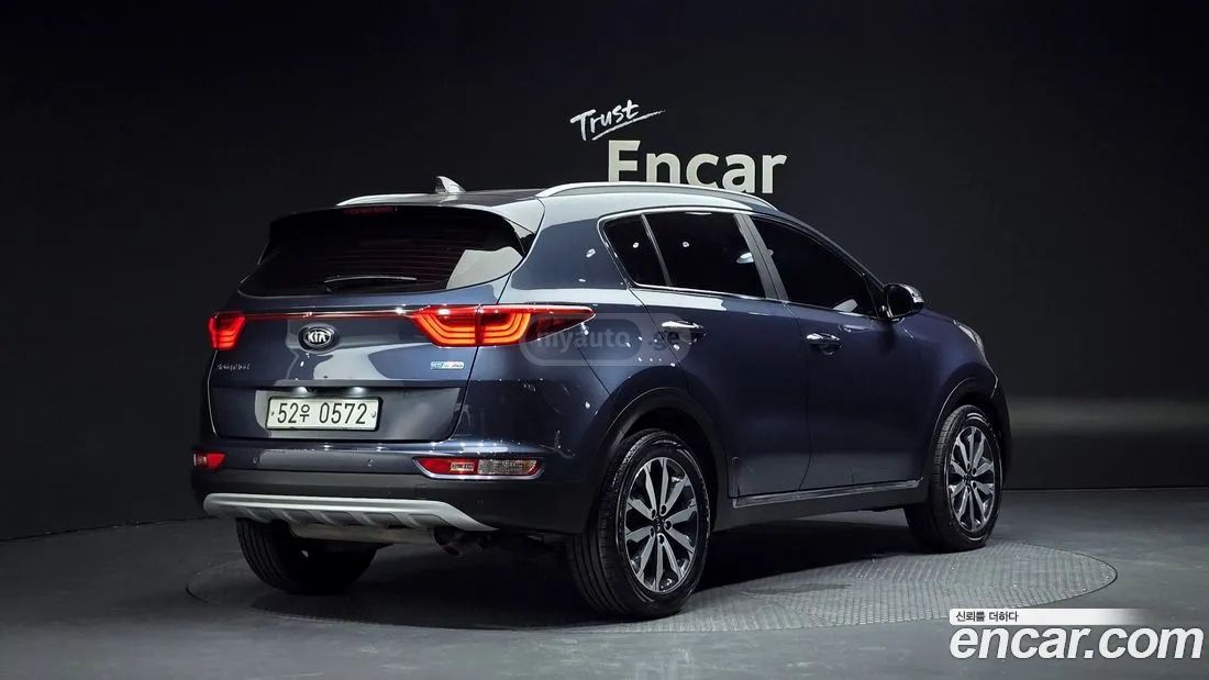 Kia Sportage 2016 — photo 2