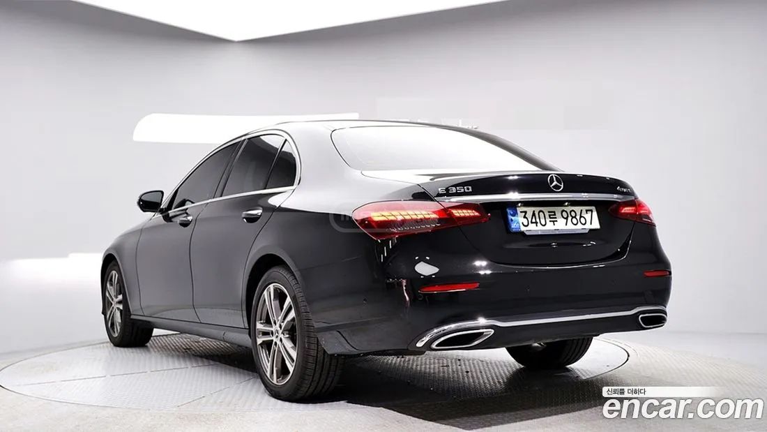 Mercedes-Benz E 63 AMG 2021 — photo 2
